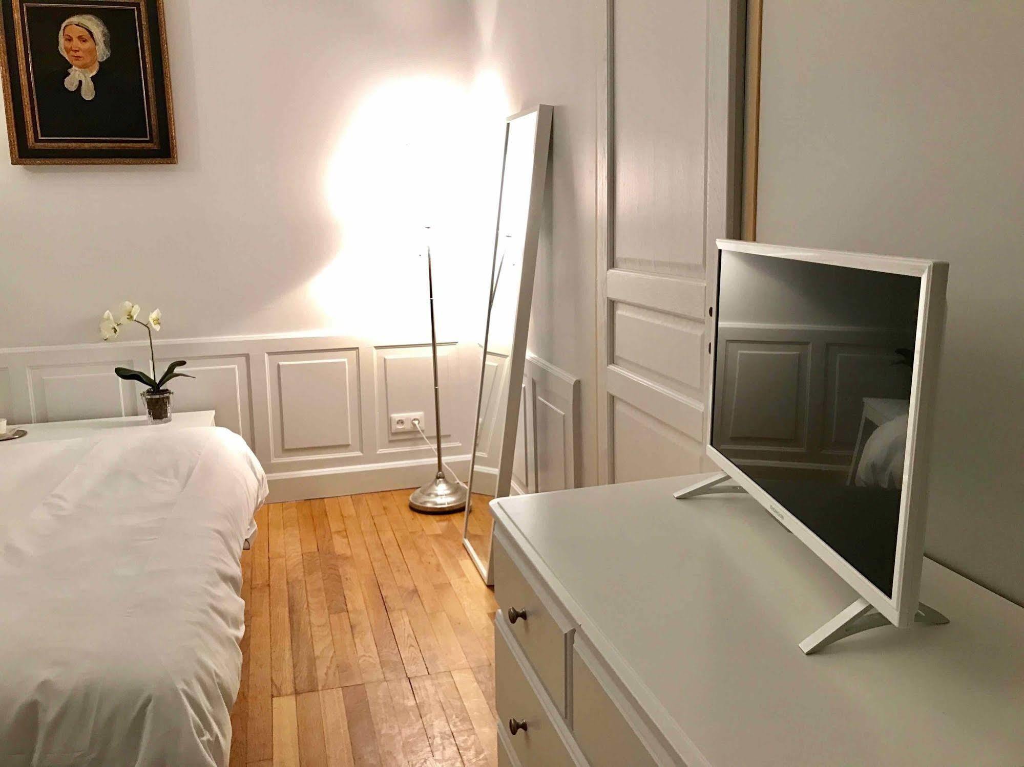 Villa Clement Appart'Hotel Sens Luaran gambar